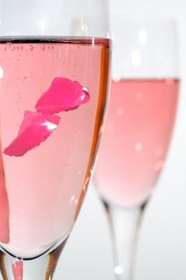 rose-petals-champagne